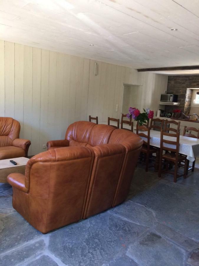 Les Roulottes De L'Airou Hotel Beauchamps  Luaran gambar