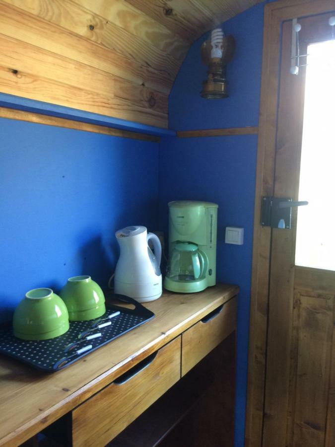 Les Roulottes De L'Airou Hotel Beauchamps  Luaran gambar